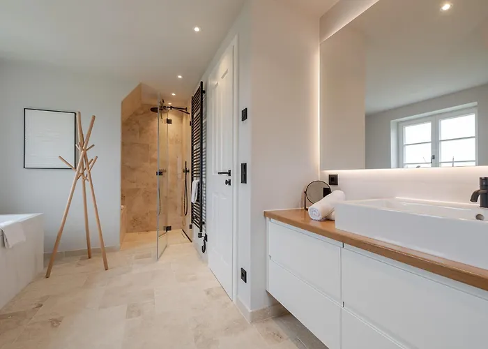 Semesterbostad Dikwai 26b